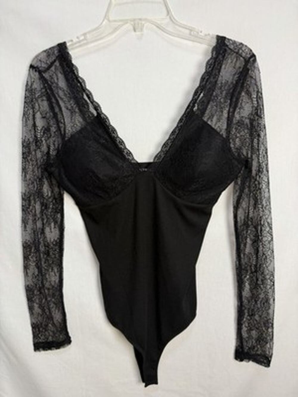 Heyson Black Bodysuit Sz S Lace Sheer Long Sleeves With Bra Cups